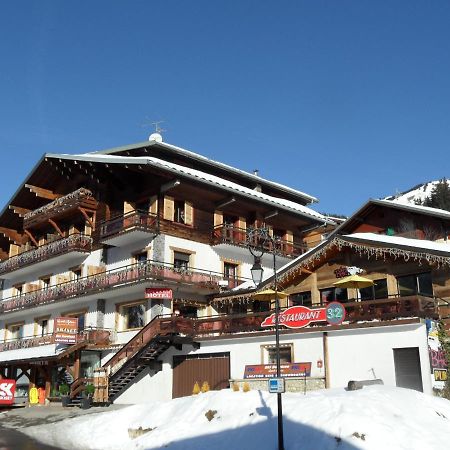 Hôtel Arc en Ciel à Châtel Extérieur photo
